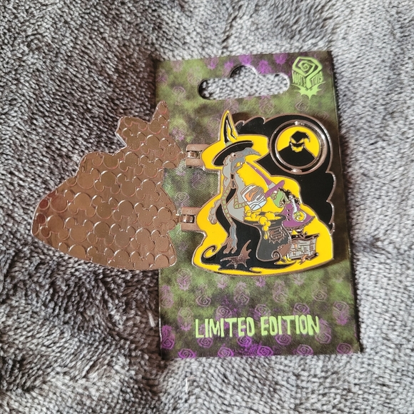 TNBC pin - Picture 2 of 5